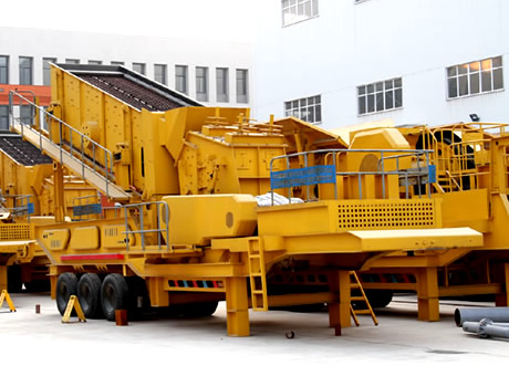 轮胎振动筛移动破碎站 轮胎振动筛移动破碎站